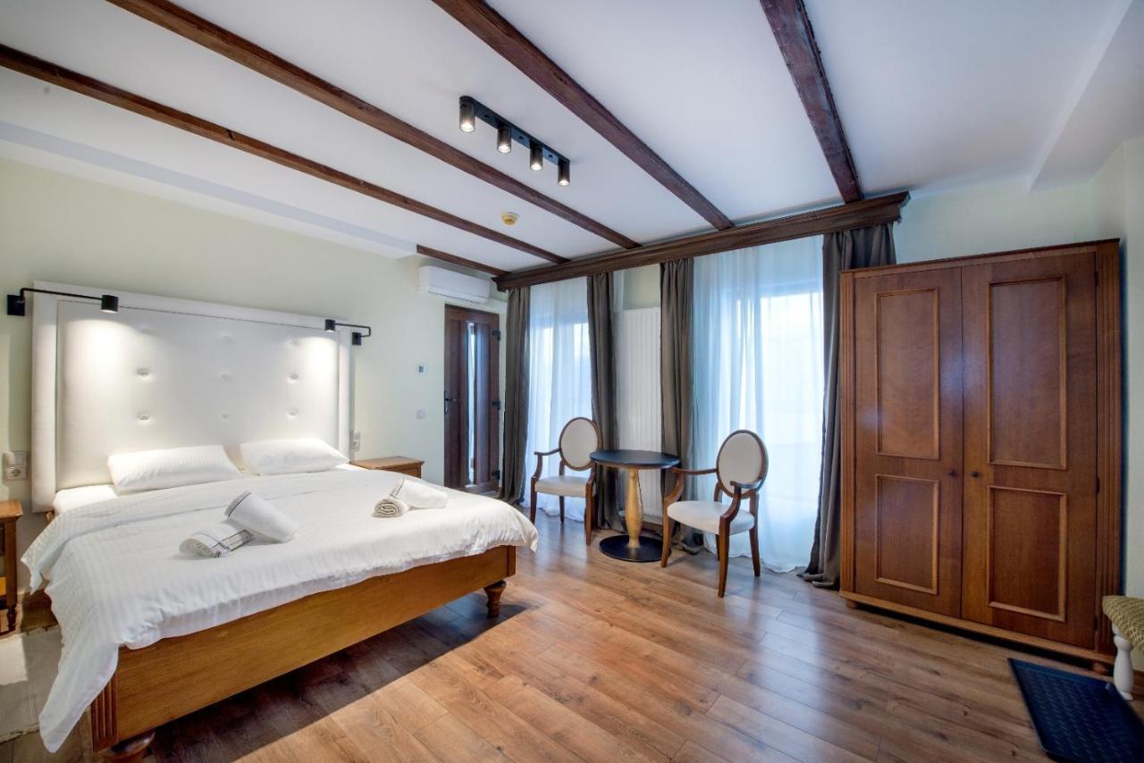 Old Town Cataleya Hotell Sibiu Eksteriør bilde